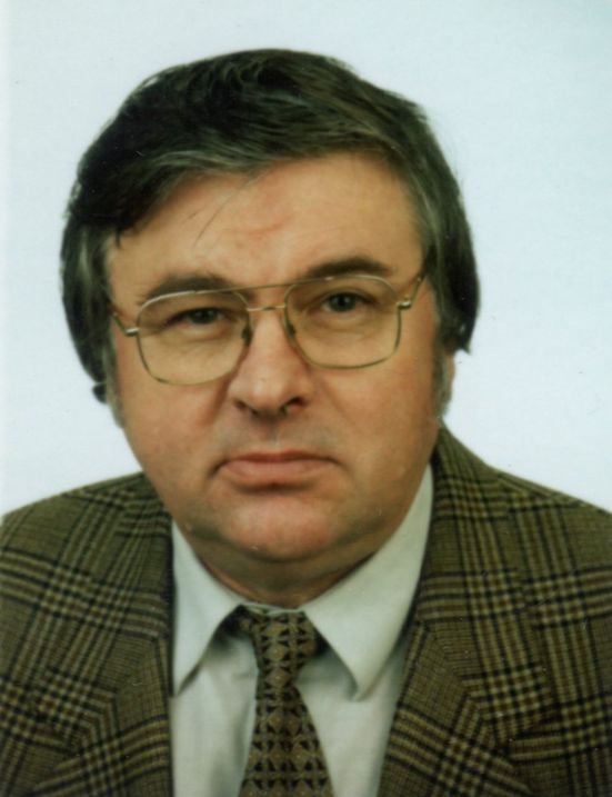 Kovács László