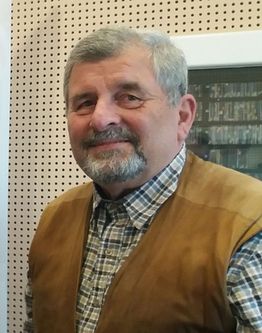 75 éves dr. Andrássy Ákos okleveles építészmérnök, közgazdász, vállalkozó