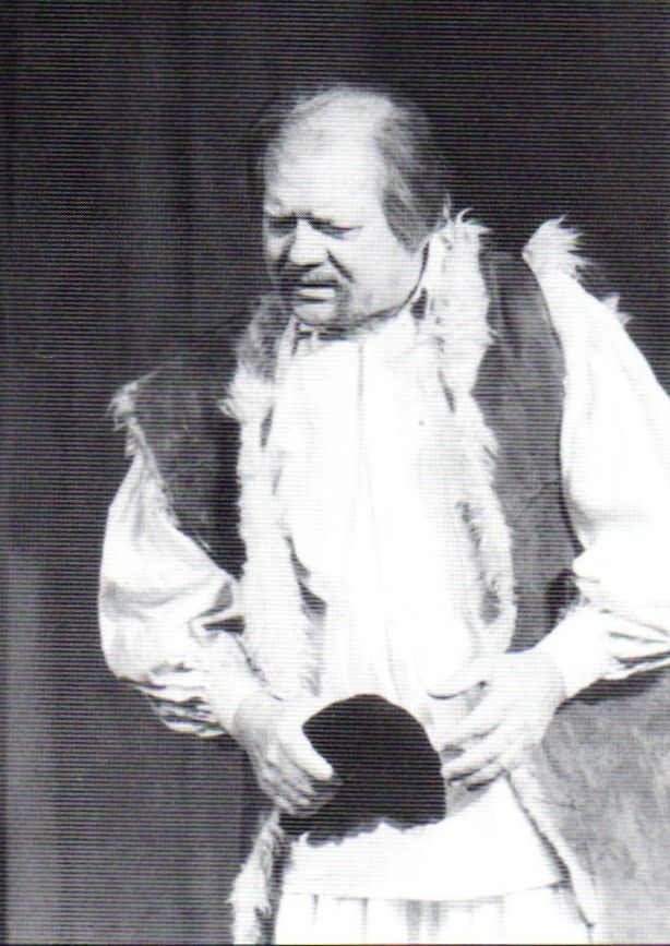 Tiborc szerepében Fekete Tibor