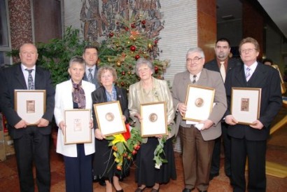 Pro Honore- és Pro Educatione-díjasok 2010-ben