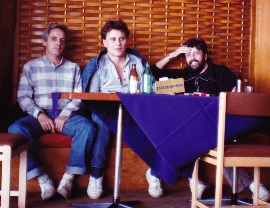 Hajdú Sándorral és Hollai Kálmánnal a kecskeméti színház lengyelországi Tarnowban tartott vendégszereplésén, 1989-ben.