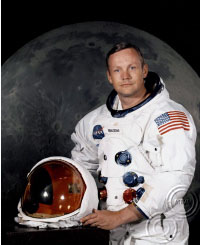 Neil Armstrong amerikai űrhajós, az Apollo-11 űrhajó parancsnoka