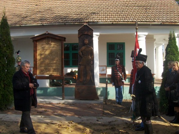 Kazinczy Lajos szobra Érsemjénben