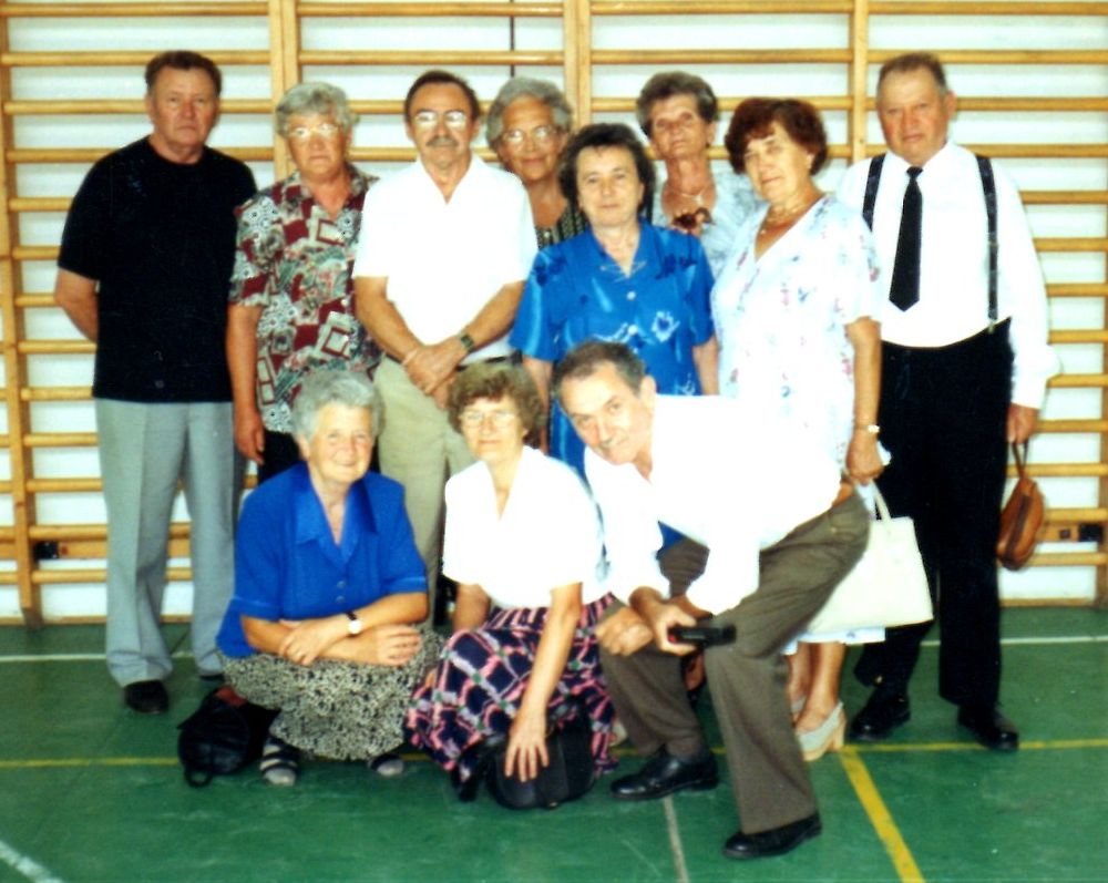 50 éves osztálytalálkozónk Csátalján 2000 augusztusában