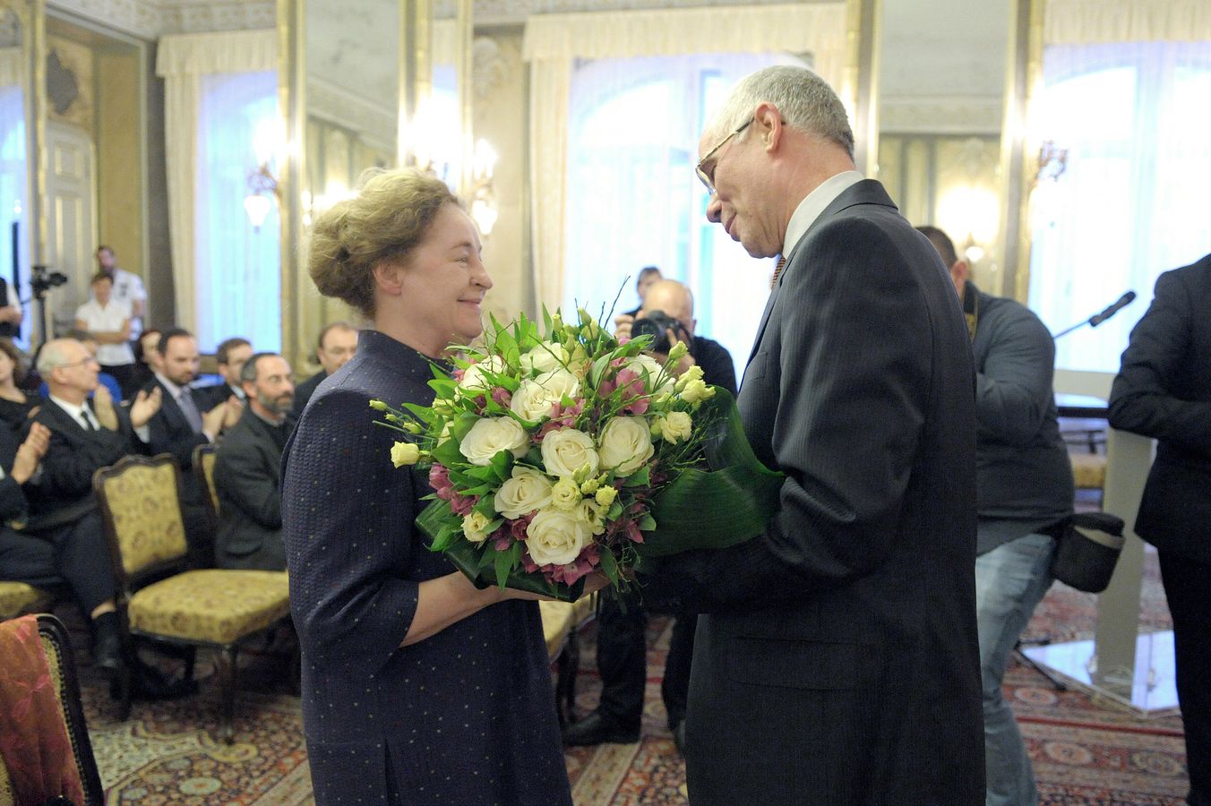 Kodály Zoltánnét köszöntötték 75. születésnapja alkalmából